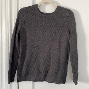 Old Navy Women's Crewneck Sweater in Charcoal Gray